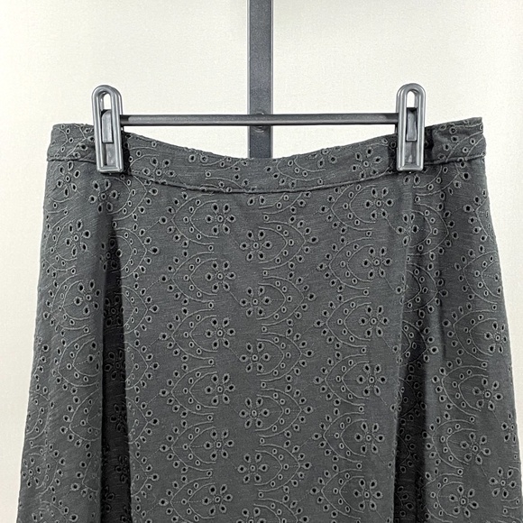 NEW Hollister Skirt Womens Large Black Floral Eyelet casual preppy - Picture 2 of 12